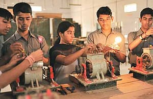 রাজ্যের আইটিআইগুলিতে ভর্তির জন্য আবেদন ২২ মার্চ থেকে