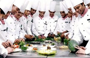 আতিথেয়তা শিল্পের বিভিন্ন স্বল্পকালীন কোর্সে ভর্তি hotel management Picture