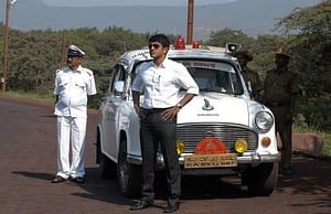 আইএএস, আইপিএস পদ থেকে শ্রেষ্ঠত্বের প্রদর্শন করছেন যাঁরা