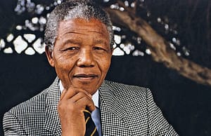 নেলসন ম্যান্ডেলা দিবস : একটা নাম, একটা ইতিহাস